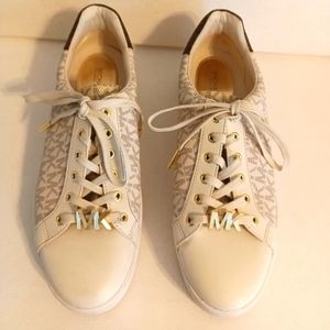 Michael Kors Poppy white leather MK sneakers size 9
